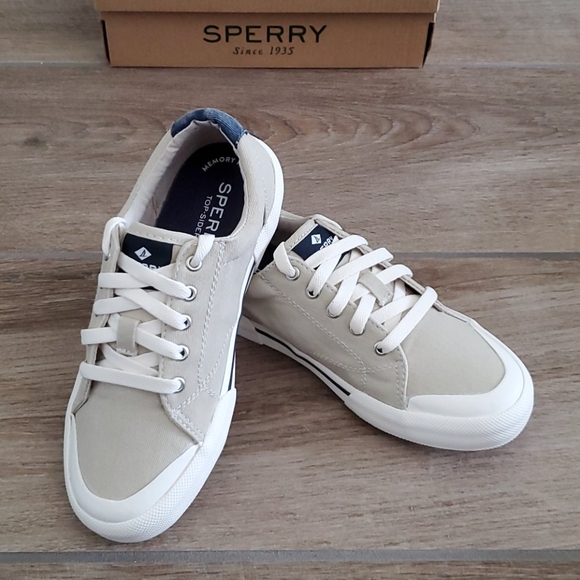 Sperry Other - 🆕️ Sperry Boys shoes